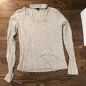 Cute long sleeve shirt with choker